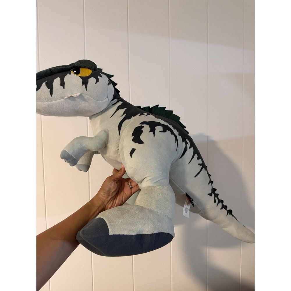 Jurassic World Dominion Giganotosaurus Dinosaur Sound Plush Toy Mattel 18" Roar